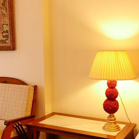 Ciwulan 36 Guest House Bandung Buitenkant foto