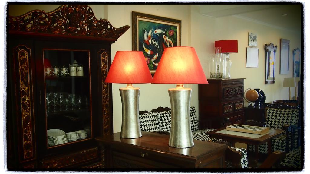 Ciwulan 36 Guest House Bandung Buitenkant foto