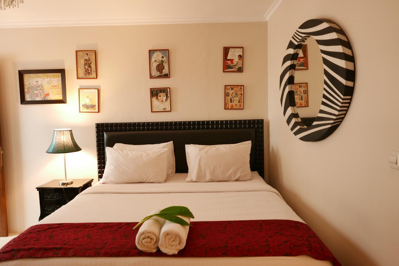 Ciwulan 36 Guest House Bandung Buitenkant foto