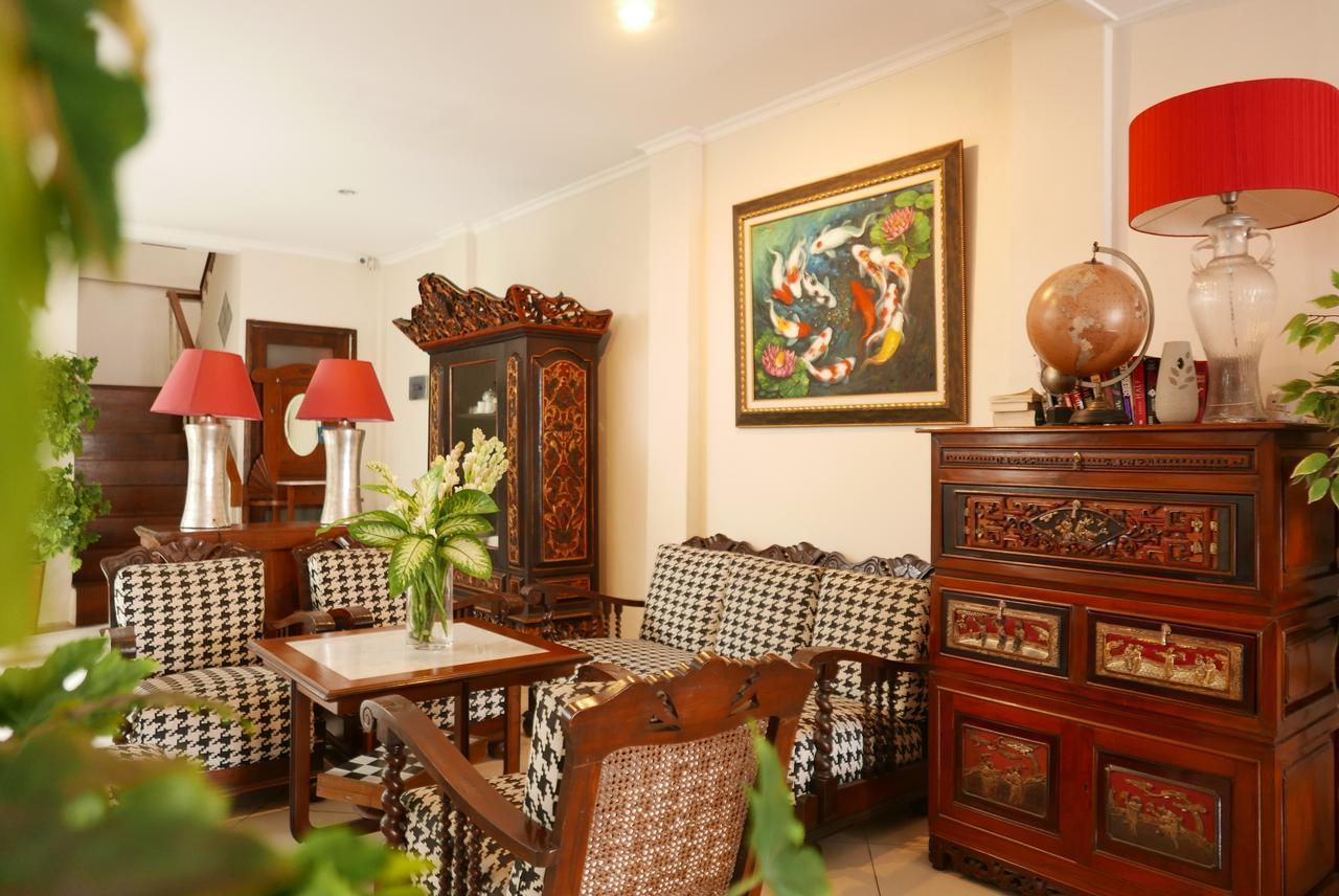 Ciwulan 36 Guest House Bandung Buitenkant foto
