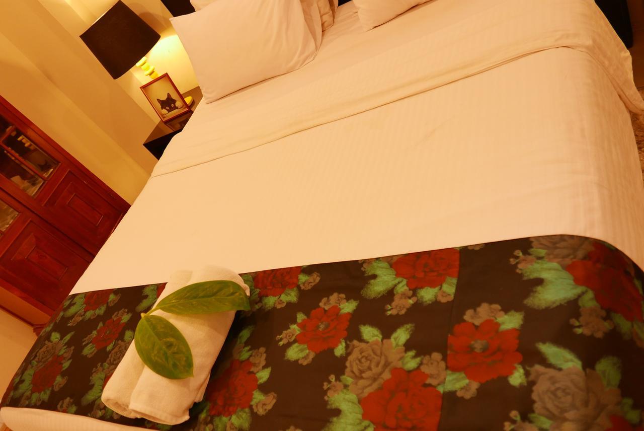 Ciwulan 36 Guest House Bandung Buitenkant foto