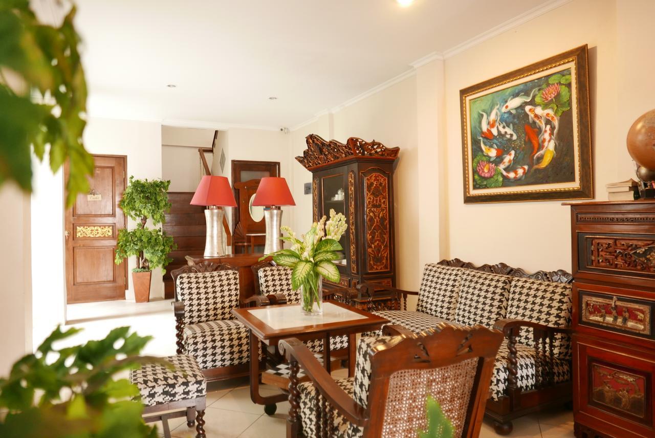 Ciwulan 36 Guest House Bandung Buitenkant foto