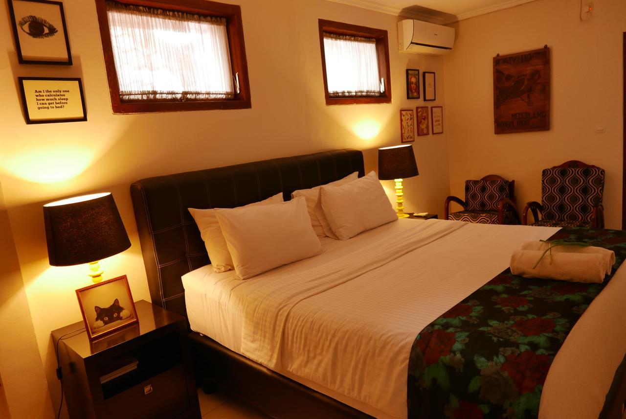 Ciwulan 36 Guest House Bandung Buitenkant foto